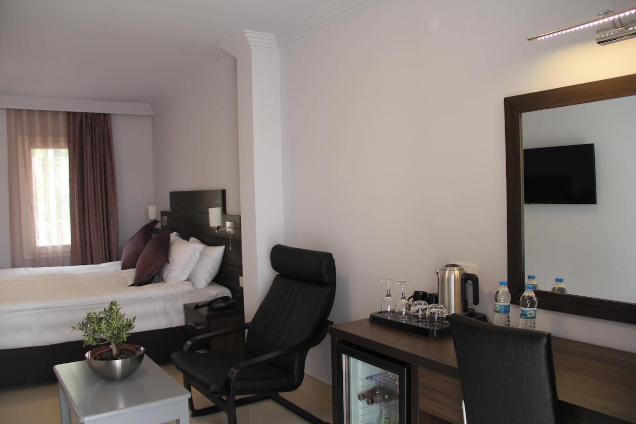 No 20 Marina - Adult Only Hotel